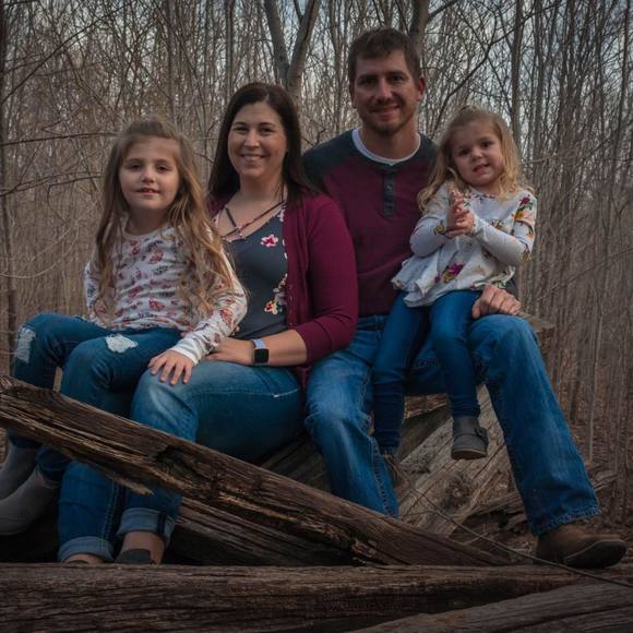 Meet your Posher, Randi - Picture 1 of 1